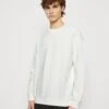 YOURTURN Tribal Embossed Unisex - Sweater - Off White 2 YOURTURN Tribal Embossed Unisex - Sweater - Off White -Yourturn 0908d361d47643759962460a2d720347