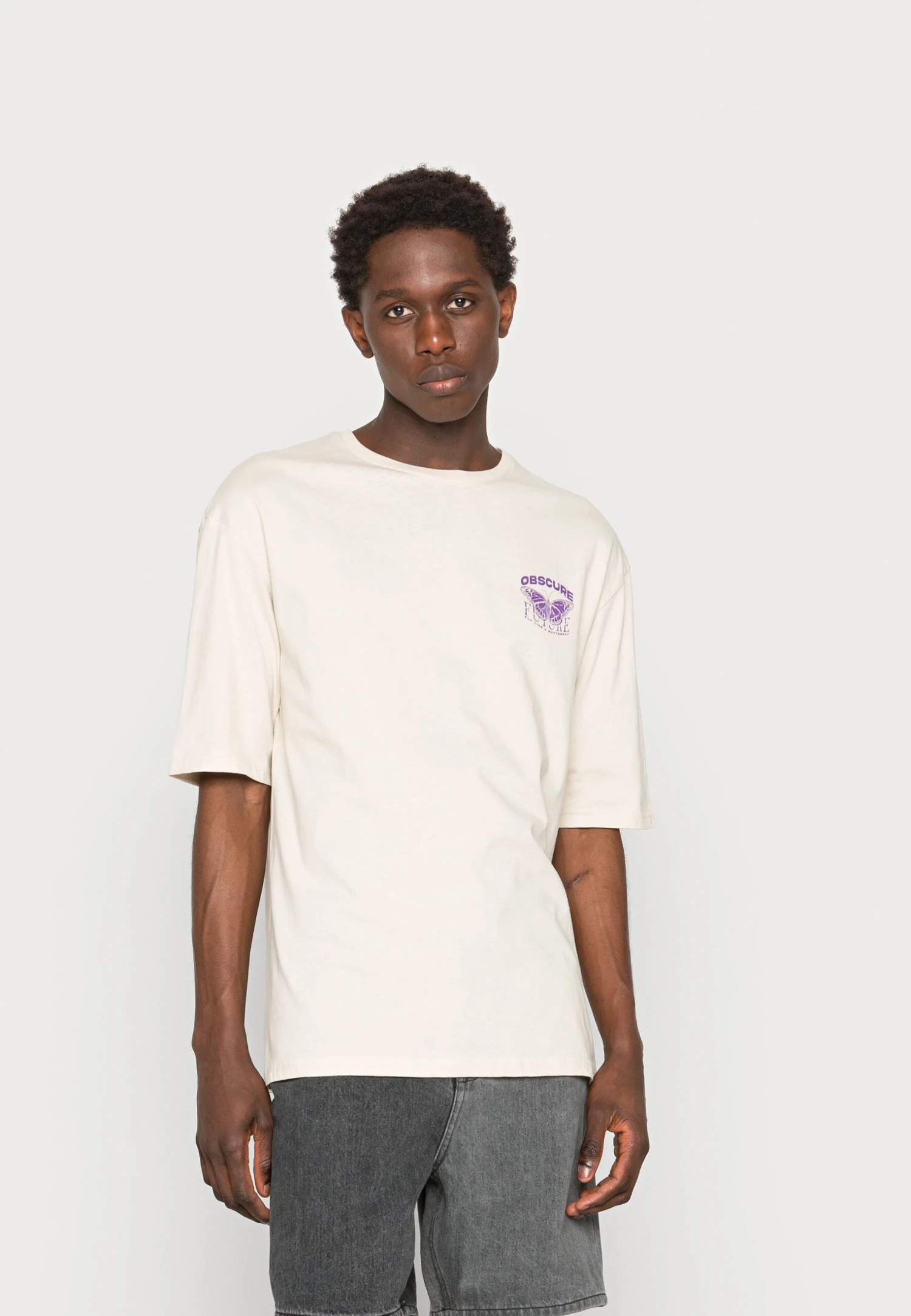 YOURTURN Nostalgia Future Tee Unisex - T-Shirt Print - Grey 3 YOURTURN Nostalgia Future Tee Unisex - T-Shirt Print - Grey