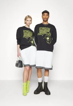 YOURTURN Unisex - Shorts - White 9 YOURTURN Unisex - Shorts - White -Yourturn 13763e155d11420296aa72db98acd069