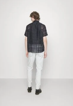 YOURTURN Mesh Shirt - Overhemd - Black 10 YOURTURN Mesh Shirt - Overhemd - Black -Yourturn 1c58a84f03924ff8a6822e8adaee1e56