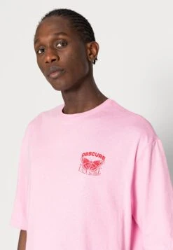 YOURTURN Nostalgia Future Tee Unisex - T-Shirt Print - Pink -Yourturn 2c7e9a8267c24ab68707f78a01b1d56e