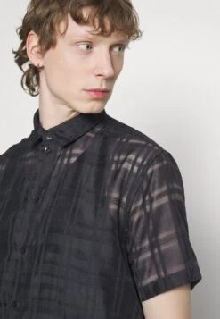 YOURTURN Mesh Shirt - Overhemd - Black 11 YOURTURN Mesh Shirt - Overhemd - Black -Yourturn 3eb59c6420064024a38dee89e33e9c11