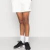 YOURTURN Basic Unisex - Shorts - White 2 YOURTURN Basic Unisex - Shorts - White -Yourturn 3edc732da8184ac0883d6da82f0163c3