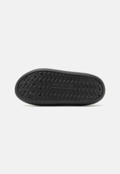 YOURTURN Badslippers - Black 12 YOURTURN Badslippers - Black -Yourturn 42f9ee67a582468d93c31fd3979dcfd1