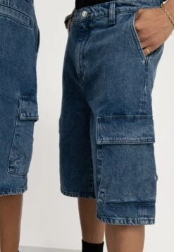 YOURTURN Unisex - Jeansshort - Blue Denim -Yourturn 49d3adcfd05143f5958fb2586c4282e6