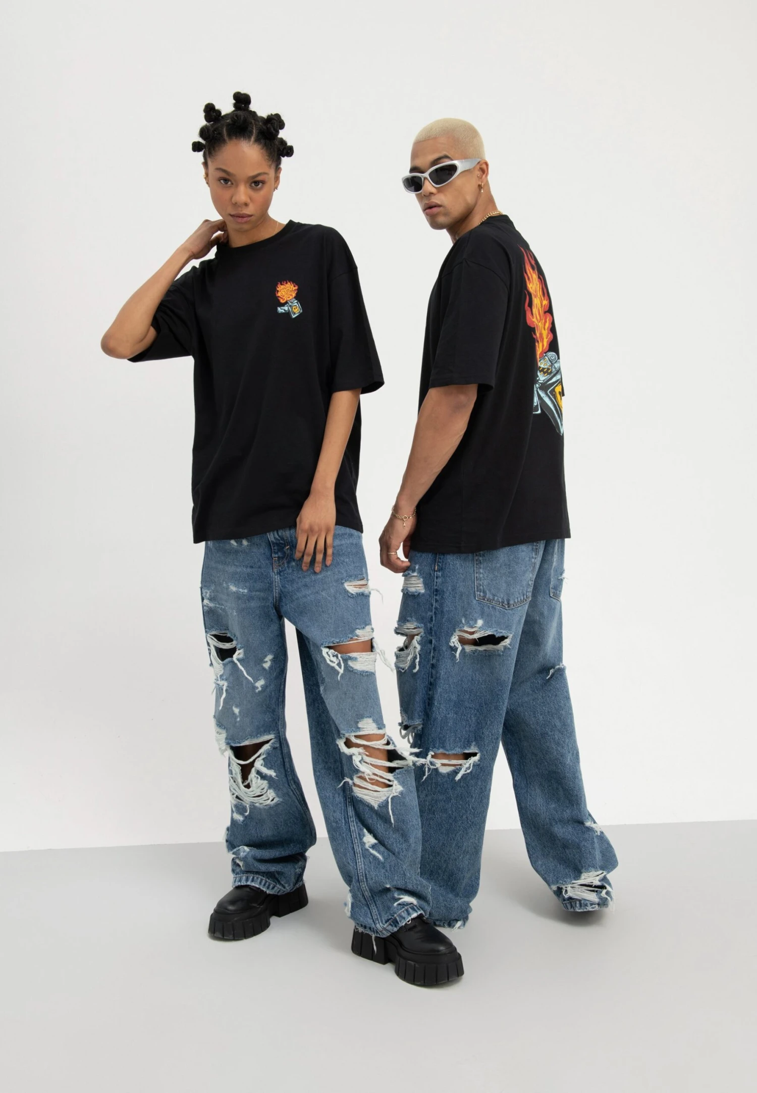 YOURTURN Unisex - Relaxed Fit Jeans - Light Blue Denim 4 YOURTURN Unisex - Relaxed Fit Jeans - Light Blue Denim - Afbeelding 2