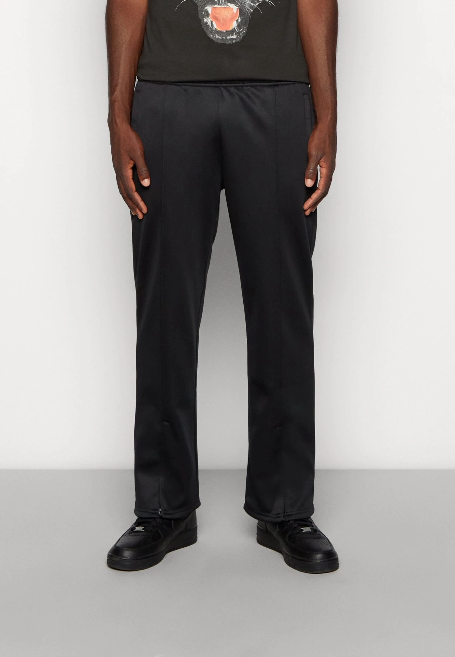 YOURTURN Unisex - Trainingsbroek - Black 3 YOURTURN Unisex - Trainingsbroek - Black