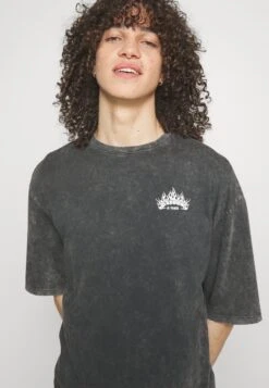 YOURTURN Skull Graphic Tee Unisex - T-Shirt Print - Mottled Black 11 YOURTURN Skull Graphic Tee Unisex - T-Shirt Print - Mottled Black -Yourturn 5af2e41f27104c59808e8bcc301bfbf3