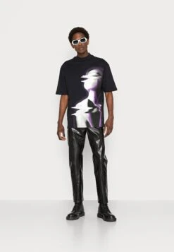 YOURTURN Unisex - T-Shirt Print -Black -Yourturn 5ecf5512acc44e81ab274aa348a49adb