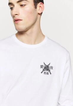 YOURTURN Longsleeve - White -Yourturn 69cc440211bf431fb64ef2b841463a0e