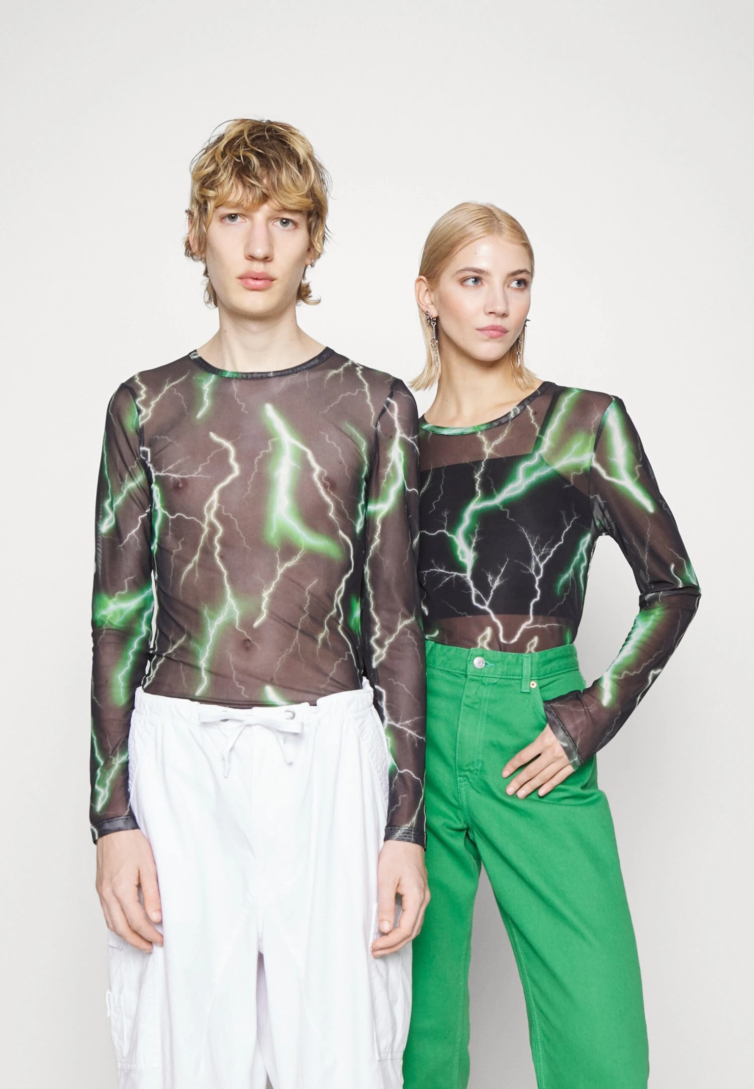 YOURTURN Unisex - Longsleeve -Black 3 YOURTURN Unisex - Longsleeve -Black