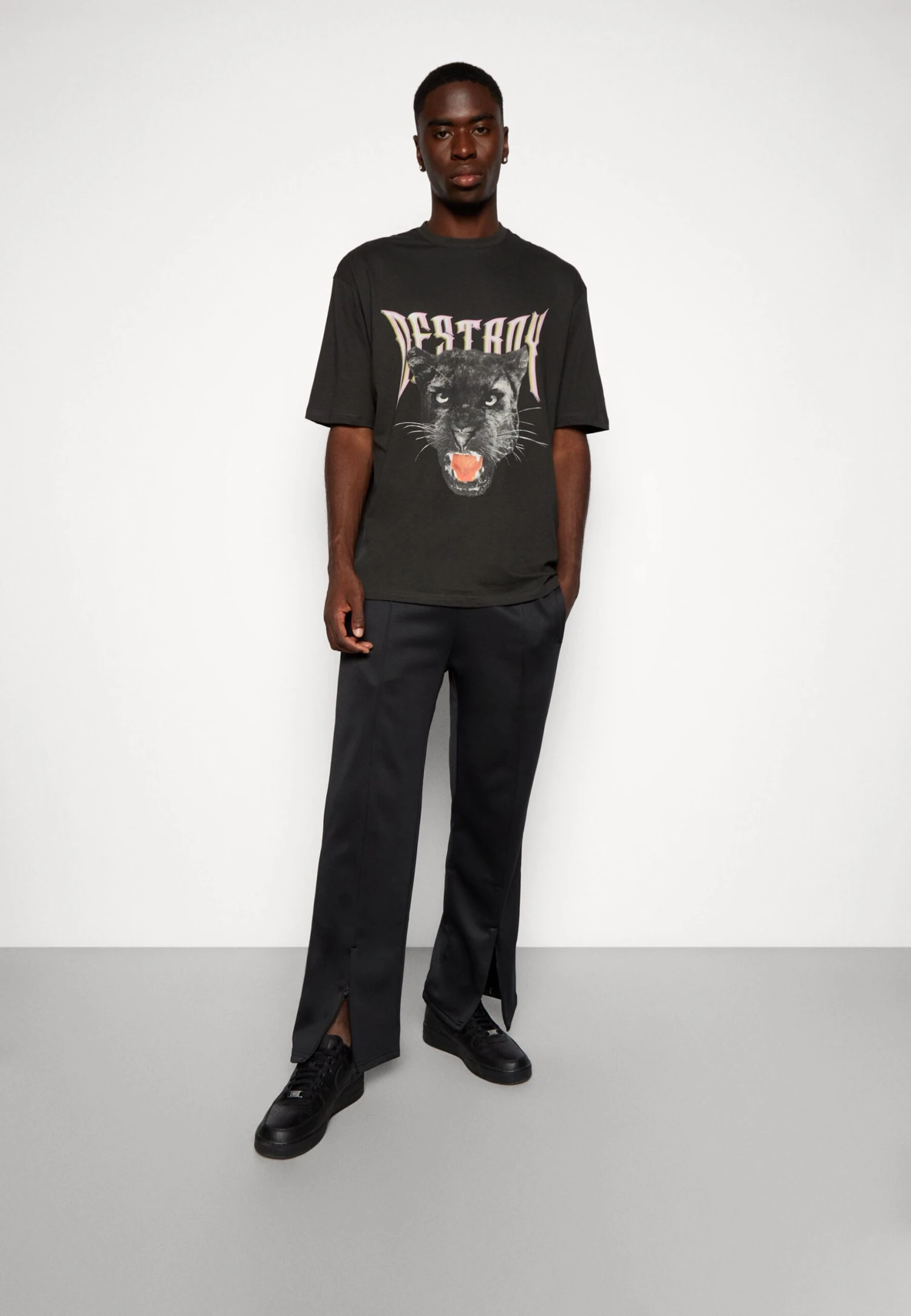 YOURTURN Unisex - Trainingsbroek - Black 6 YOURTURN Unisex - Trainingsbroek - Black - Afbeelding 4