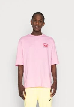 YOURTURN Nostalgia Future Tee Unisex - T-Shirt Print - Pink -Yourturn 874a9cb0584d41daa4ff79bb35283a3f