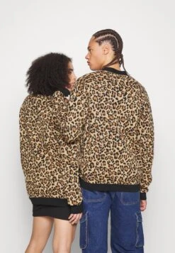 YOURTURN Unisex - Vest - Multi-Coloured 9 YOURTURN Unisex - Vest - Multi-Coloured -Yourturn 8969cf950ff5493d91b479ba6c9faac2