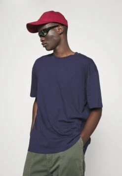 YOURTURN Unisex - T-Shirt Print - Dark Blue -Yourturn 8cdb24fa80d34ce385a965b0fddfd54b