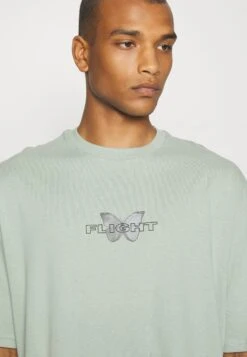 YOURTURN Unisex - T-Shirt Print - Green 15 YOURTURN Unisex - T-Shirt Print - Green -Yourturn a6fca6baafe241f4b1fa8b1e824e12ff