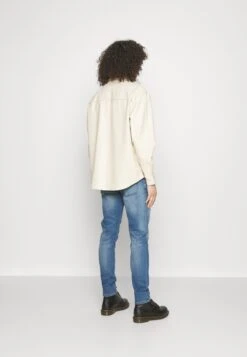 YOURTURN Unisex - Imitatieleren Jas - Beige -Yourturn c671d83259a145cbb626a655a3237175