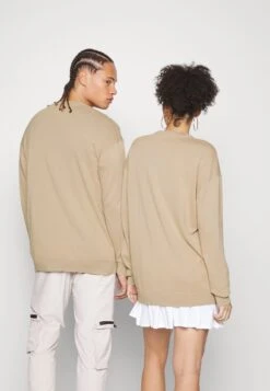 YOURTURN Crewneck With A Flower - Trui - Beige -Yourturn c702416734614d469508f76616d3466f