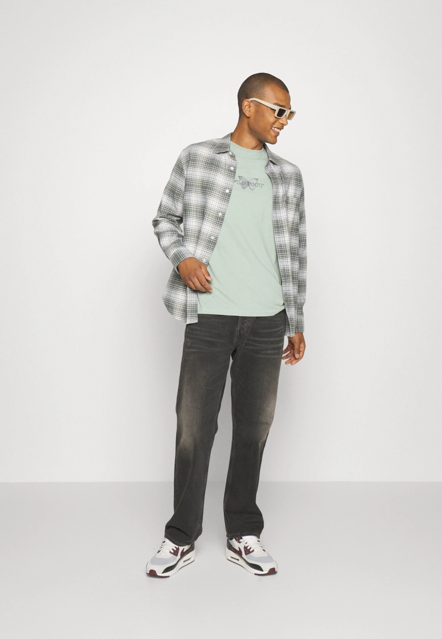 YOURTURN Unisex - T-Shirt Print - Green 4 YOURTURN Unisex - T-Shirt Print - Green - Afbeelding 2