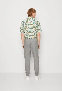 YOURTURN Unisex - Trainingsbroek - Grey 10 YOURTURN Unisex - Trainingsbroek - Grey -Yourturn e10191e8f21644bbb9d78607bbda91d5