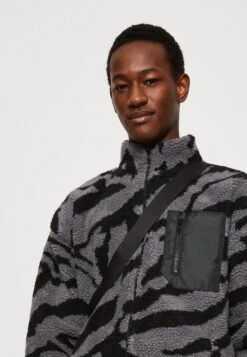 YOURTURN Unisex - Fleecejas - Grey -Yourturn e4ac82e499054d1f8826090370324730