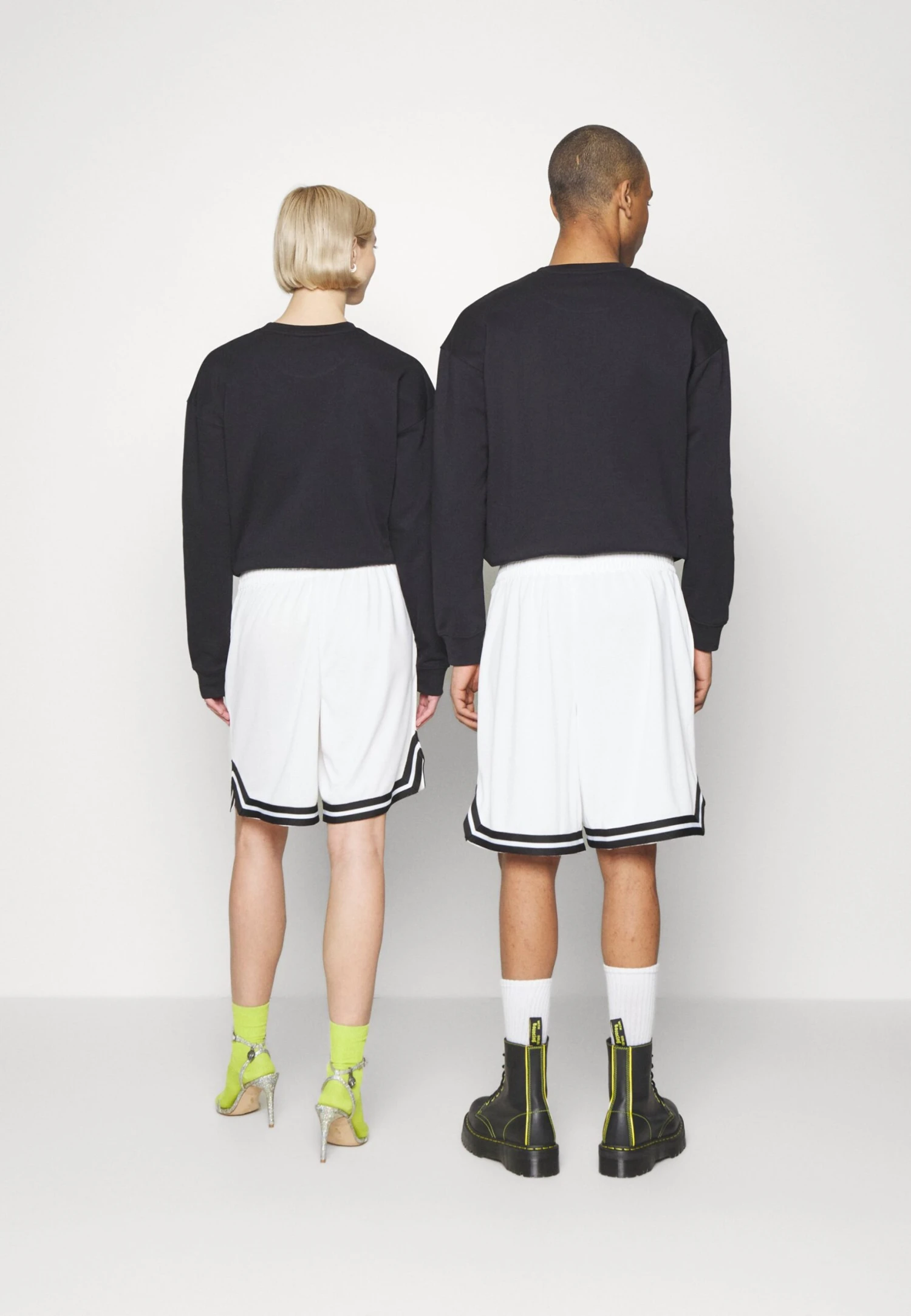 YOURTURN Unisex - Shorts - White 5 YOURTURN Unisex - Shorts - White - Afbeelding 3