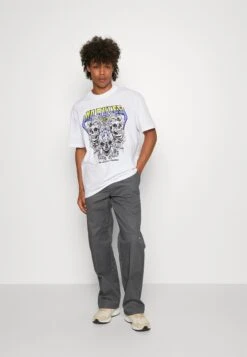 YOURTURN Rule Skull Graphic Tee Unisex - T-Shirt Print - White -Yourturn ea0bd1834ccb457aa8538a7c4ee6f8d7