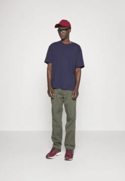 YOURTURN Unisex - T-Shirt Print - Dark Blue -Yourturn eff93670815a4a20be3255854f1da84c