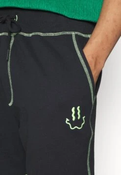 YOURTURN Unisex - Shorts - Black 13 YOURTURN Unisex - Shorts - Black -Yourturn f51afc93a69b4497aadd7606637d55f5